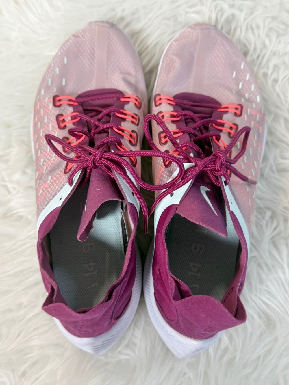 Nike Women’s Size 11 EXP-X14 Sneakers Plum Chalk/True Berry/White